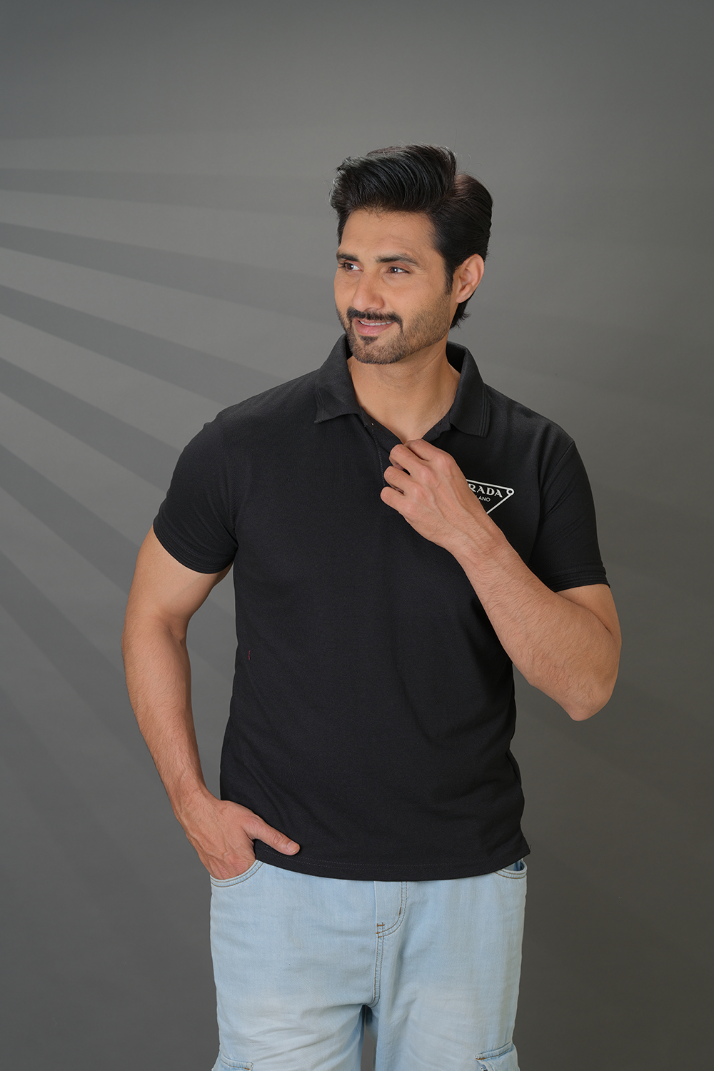 DSCF8948 PRADA. MILANO - Image 1